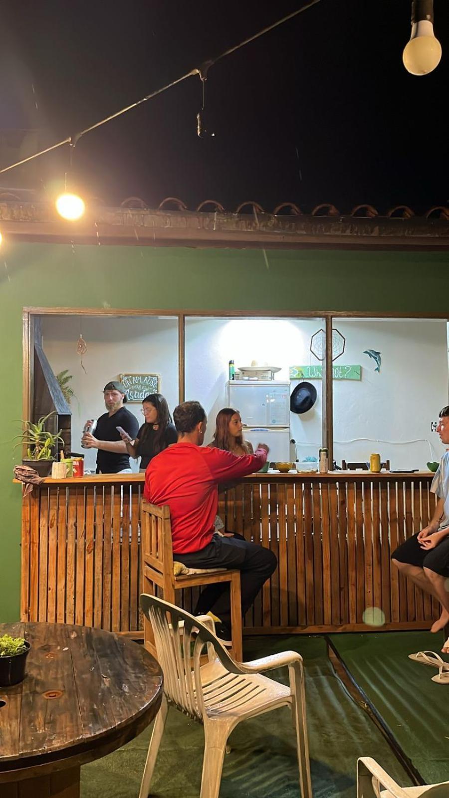 Da Lua Hostel Убатуба Екстериор снимка