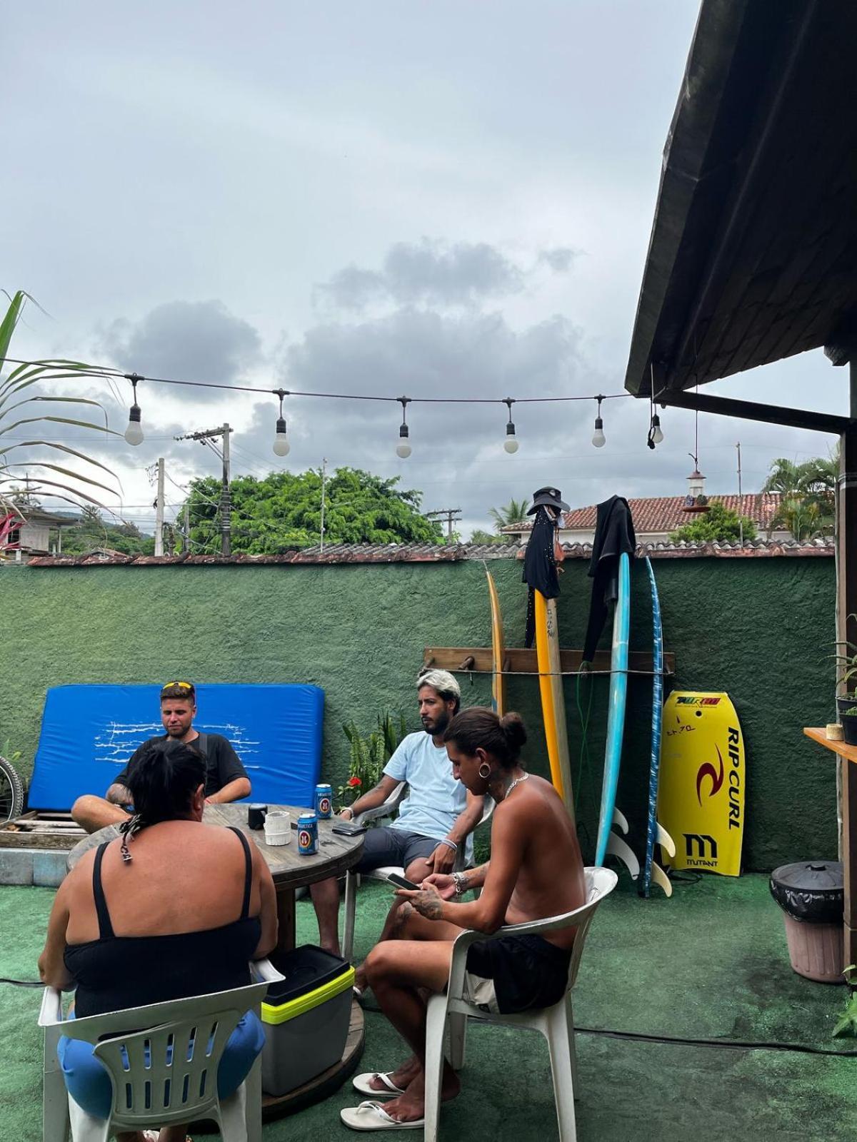 Da Lua Hostel Убатуба Екстериор снимка