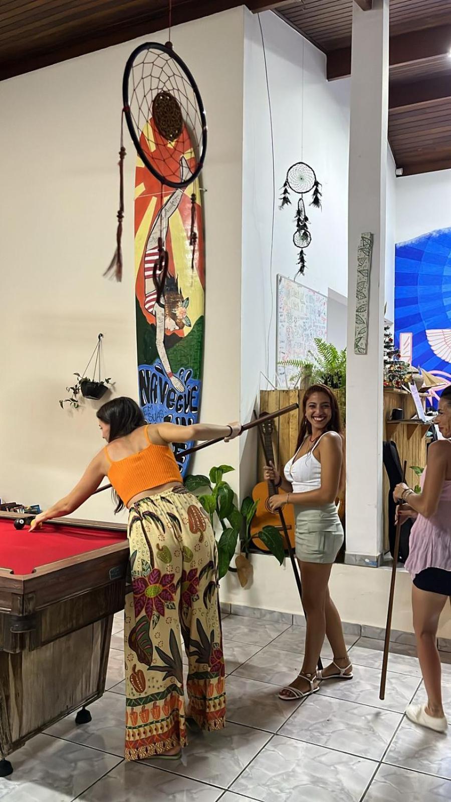 Da Lua Hostel Убатуба Екстериор снимка